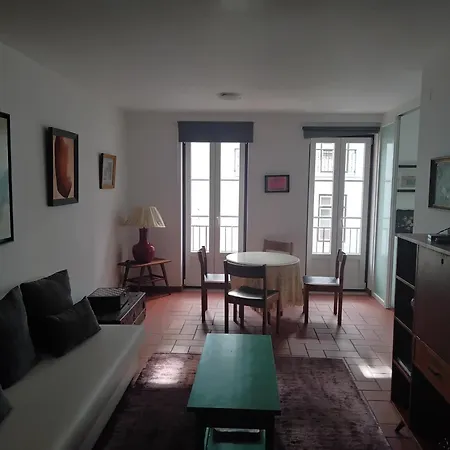 Apartment Flat Historical 2 *